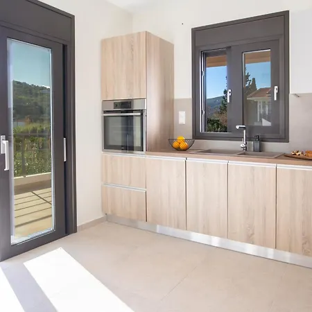 Amelie's Luxe * Kalligoni