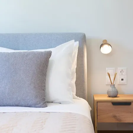 Amelie's Luxe Apartment