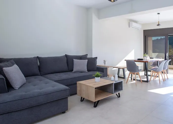 Amelie's Luxe Apartment *